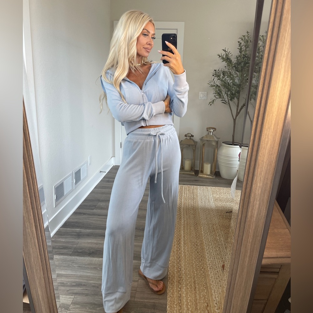 NWT Light Blue Wide-Leg Lounge Pants & Jacket Set